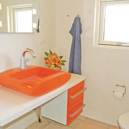 34 With Hot Tub Tatil Evi